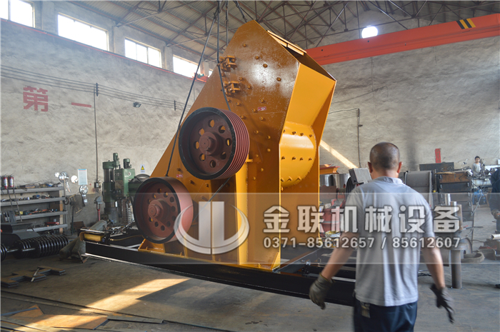哪個(gè)廠家煤炭粉碎機(jī)優(yōu)勢(shì)多，有哪些型號(hào)推薦？
