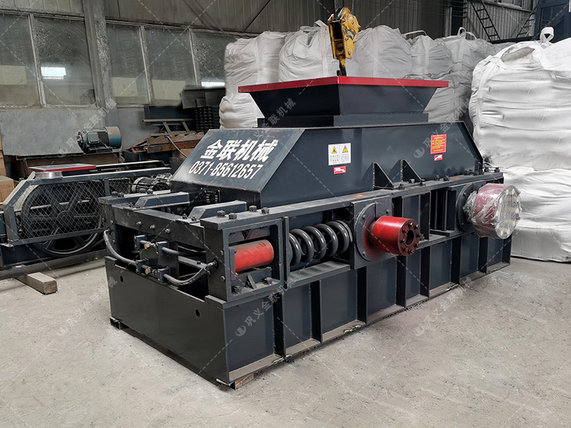 石子對(duì)輥破碎機(jī)制砂效果怎么樣？多少錢(qián)？